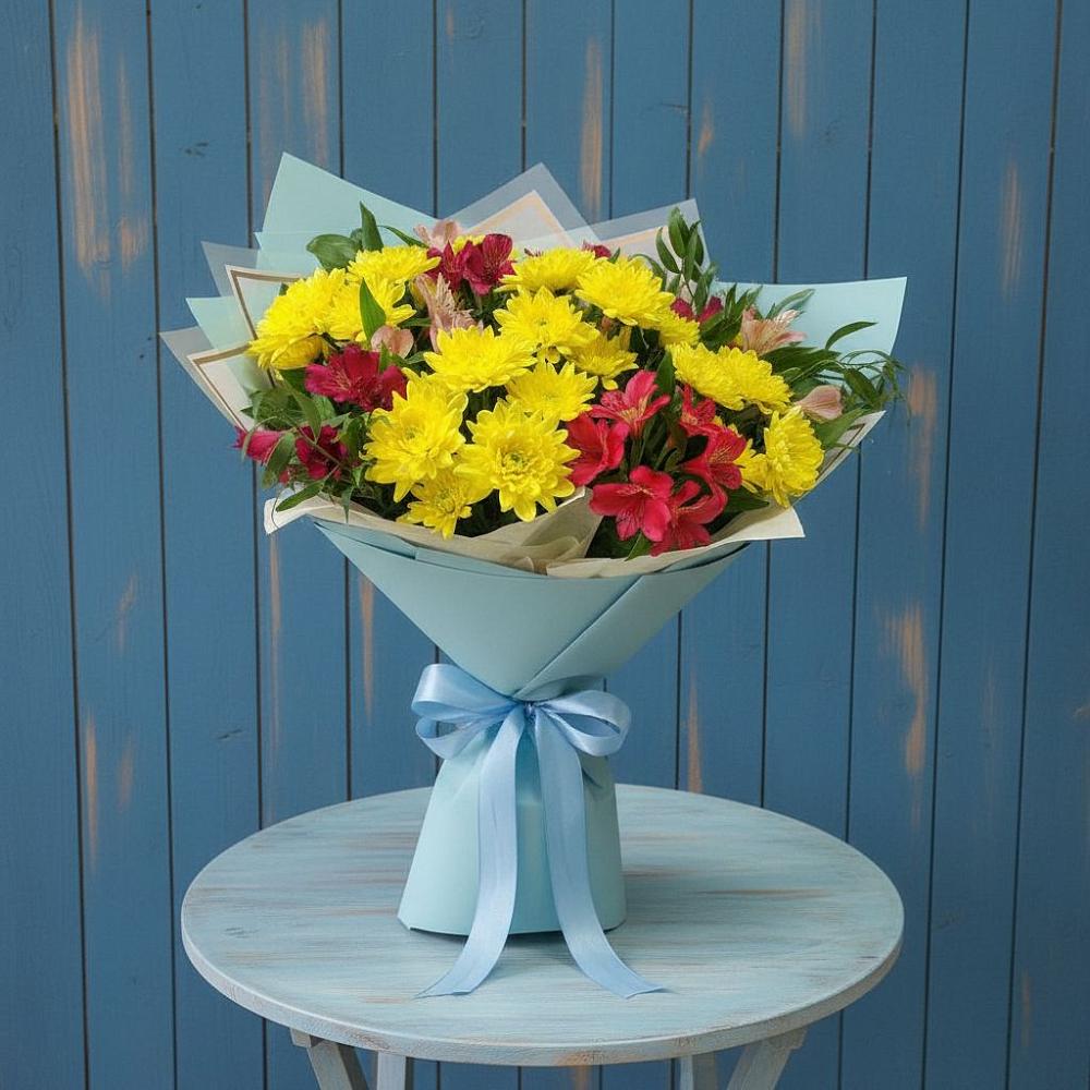 Букет цветов из: Альстромерии и Хризантемы в Энгельсе