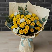 Букет цветов из:  Розы в Энгельсе