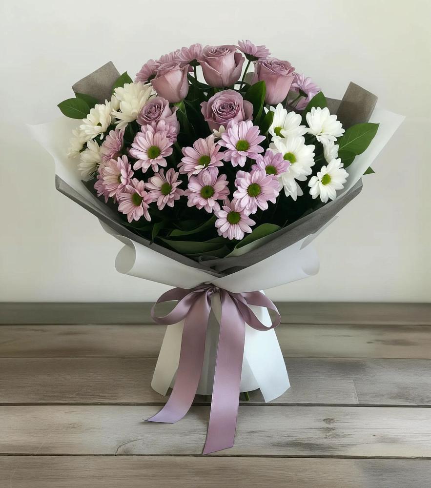 Букет цветов из: Хризантемы и Розы в Энгельсе