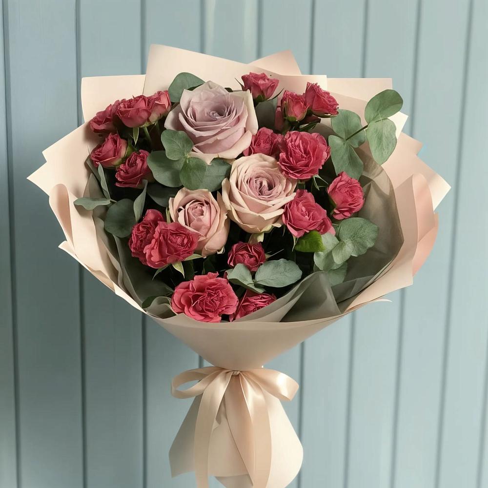 Букет цветов из: Гвоздики и Розы в Энгельсе
