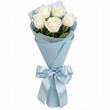 Букет 5 Белых роз Проуд в Энгельсе