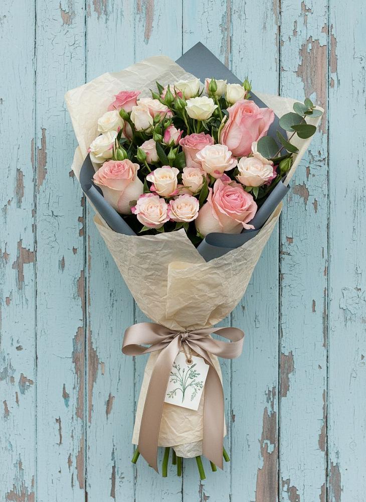 Букет цветов из: Розы в Энгельсе