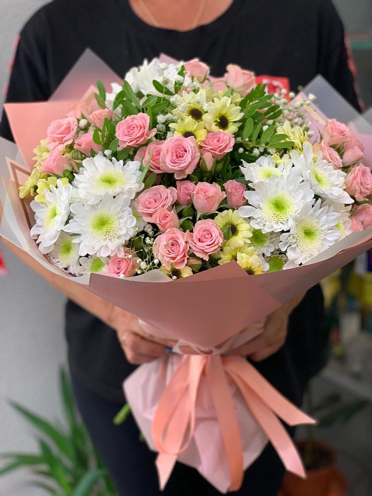 Букет цветов из: Розы и Хризантемы в Энгельсе