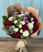 Букет цветов из:  Розы и Альстромерии в Энгельсе