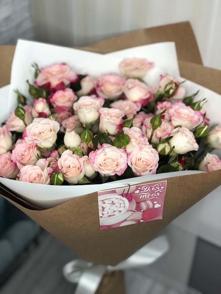 Букет цветов из: Розы в Энгельсе