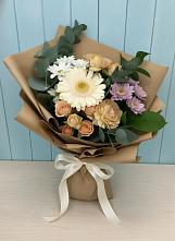Букет цветов из:  Герберы и Хризантемы в Энгельсе