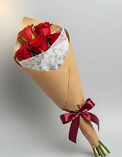 Букет цветов из:  Розы в Энгельсе