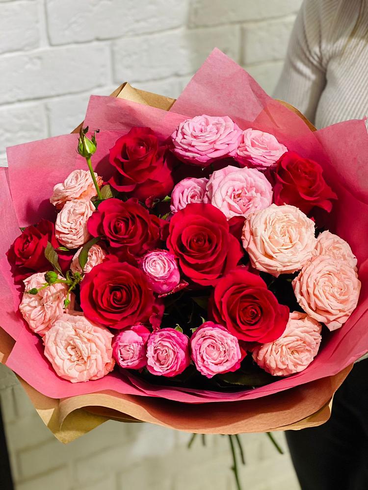 Букет цветов из: Розы в Энгельсе