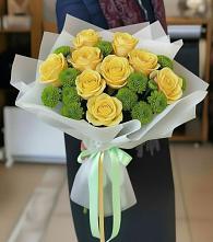 Букет цветов из:  Хризантемы и Розы в Энгельсе