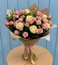 Букет цветов из:  Розы в Энгельсе