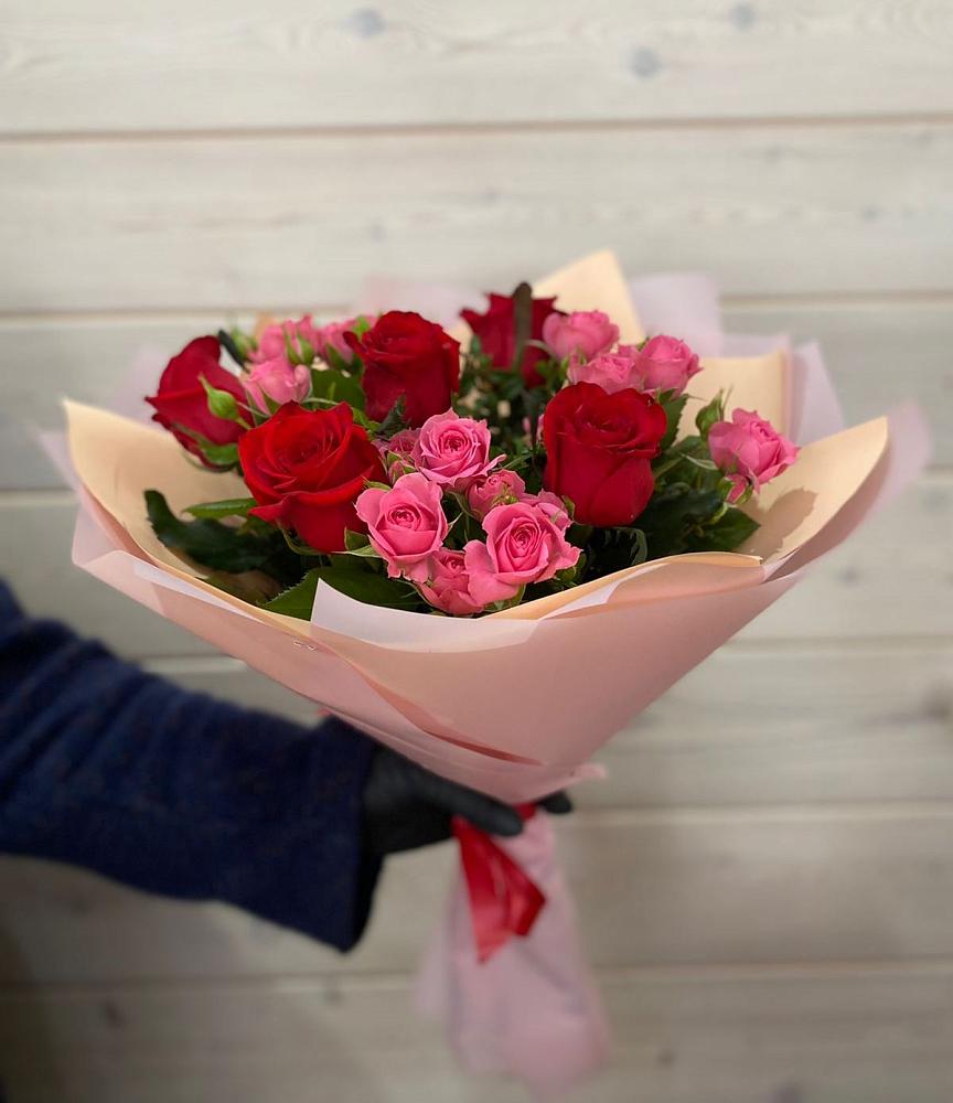 Букет цветов из: Розы в Энгельсе