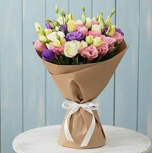 Букет цветов из:  Лизиантусы в Энгельсе