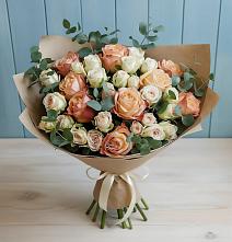 Букет цветов из:  Альстромерии и Розы в Энгельсе